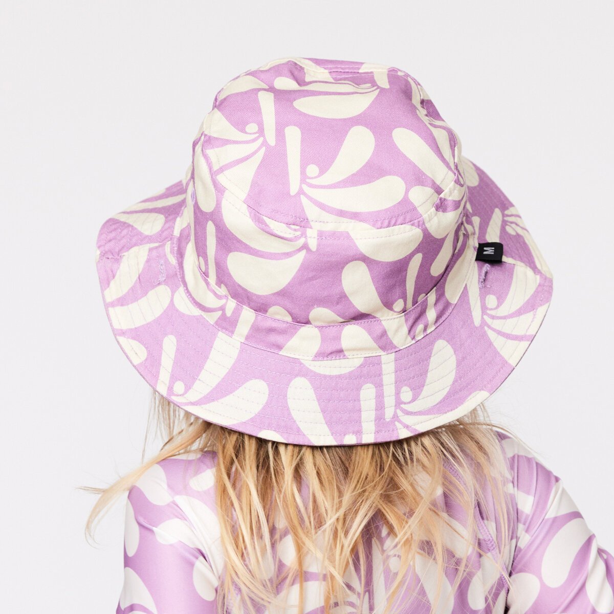 Crywolf Reversible Bucket Hat - Lilac Palms - HYPHEN KIDS